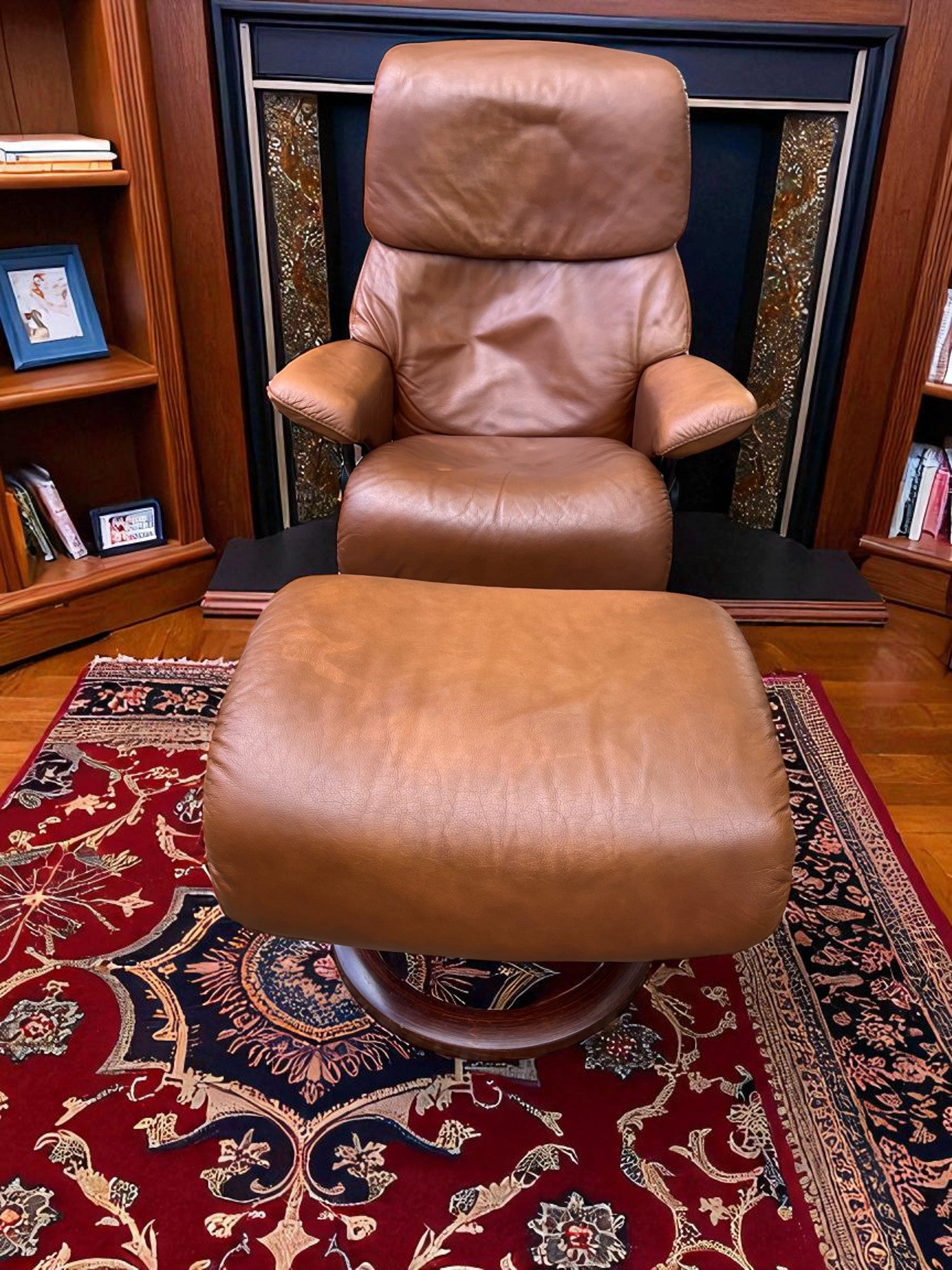 Ekornes Stressless Recliner & Footstool | Brown Leather | Adjustable Headrest