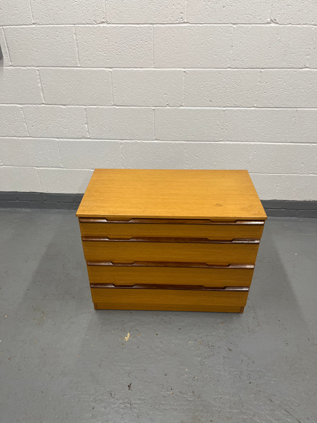 Avalon Teak Retro Chest Of Drawers Mid-Century Retro Furniture MCM