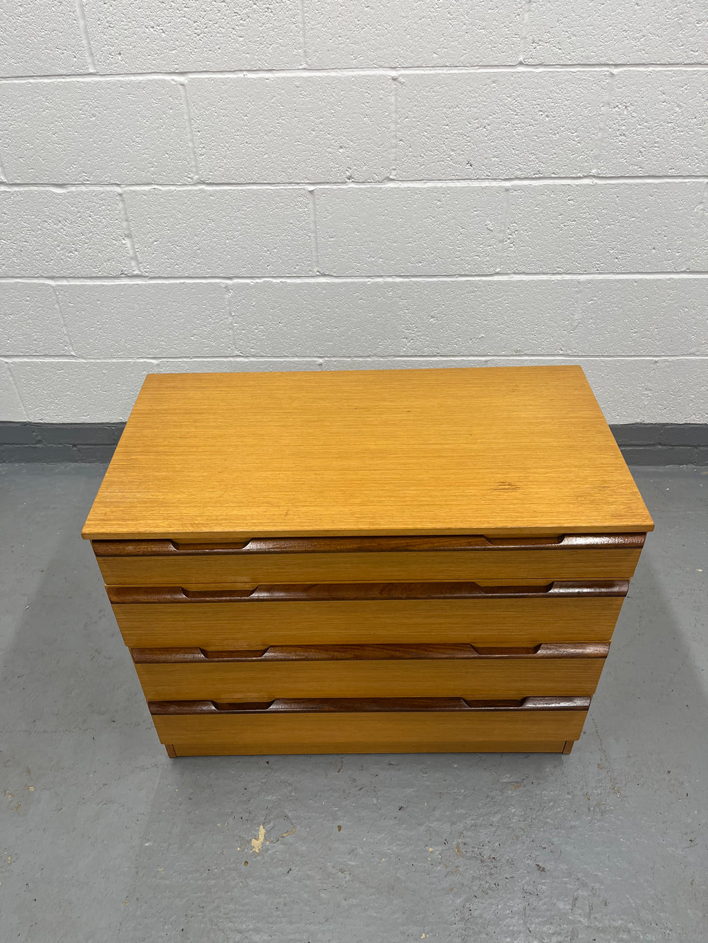 Avalon Teak Retro Chest Of Drawers Mid-Century Retro Furniture MCM