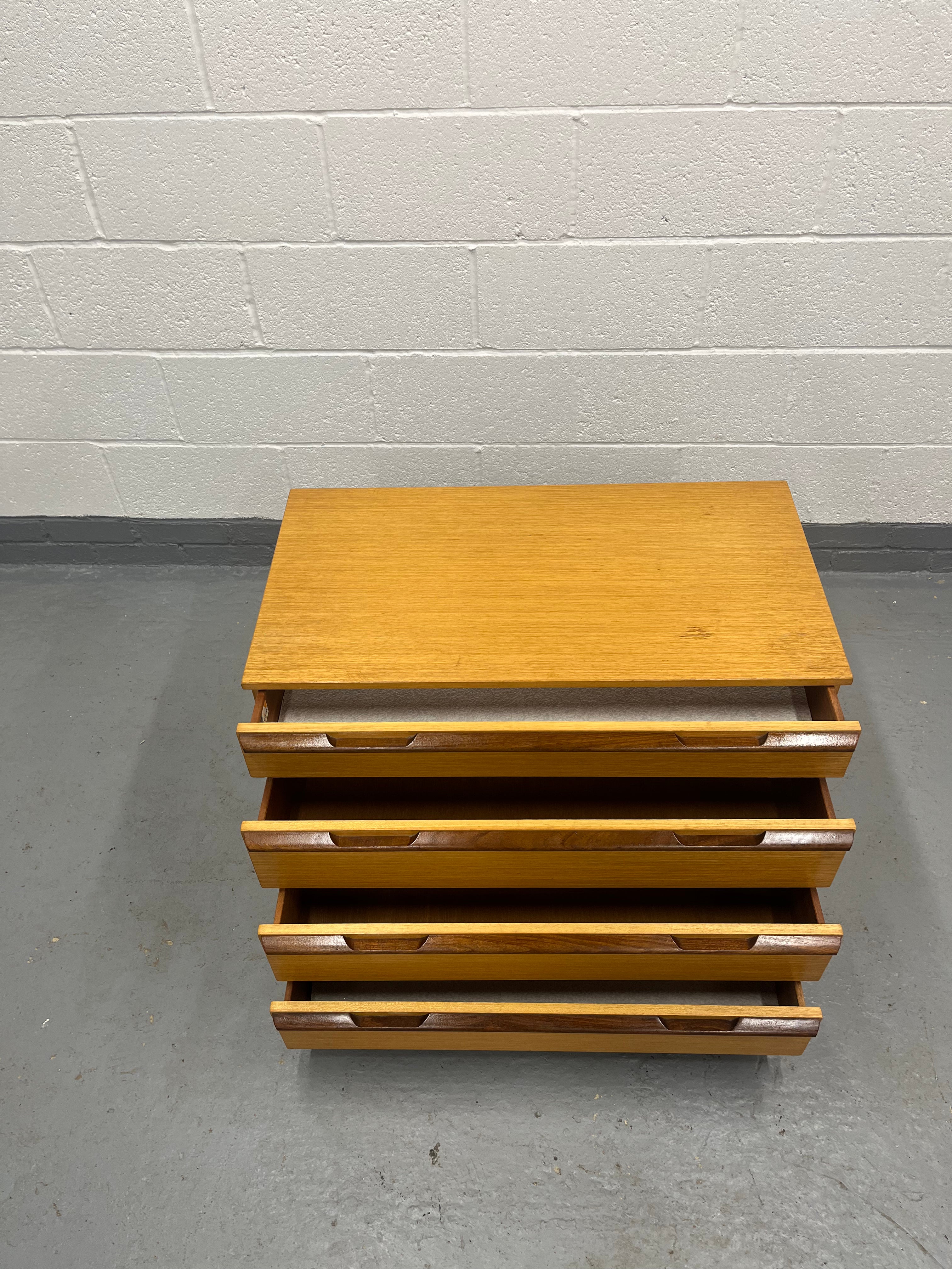 Avalon Teak Retro Chest Of Drawers Mid-Century Retro Furniture MCM