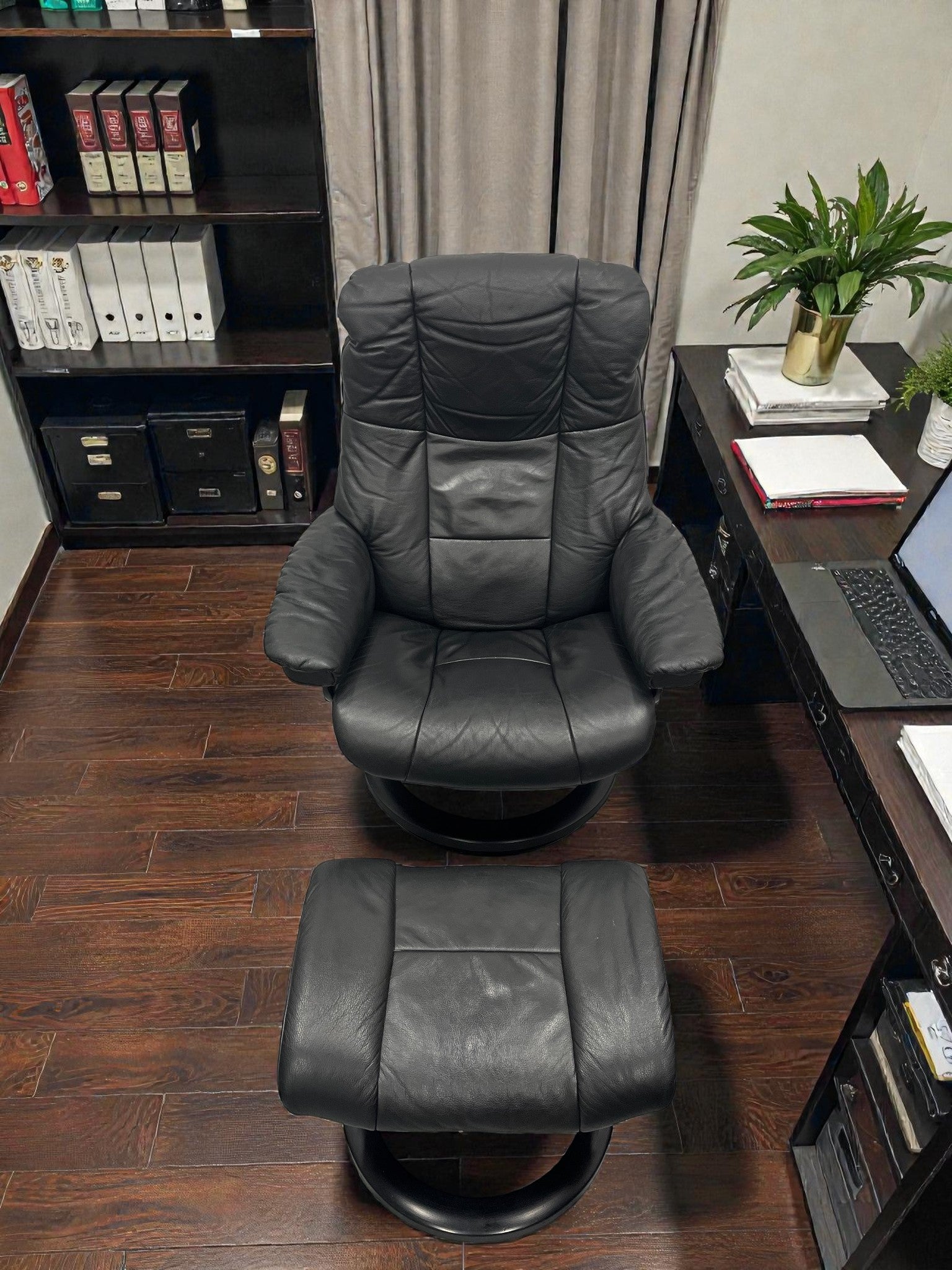 Ekornes Stressless Recliner & Footstool | Black Leather Chair
