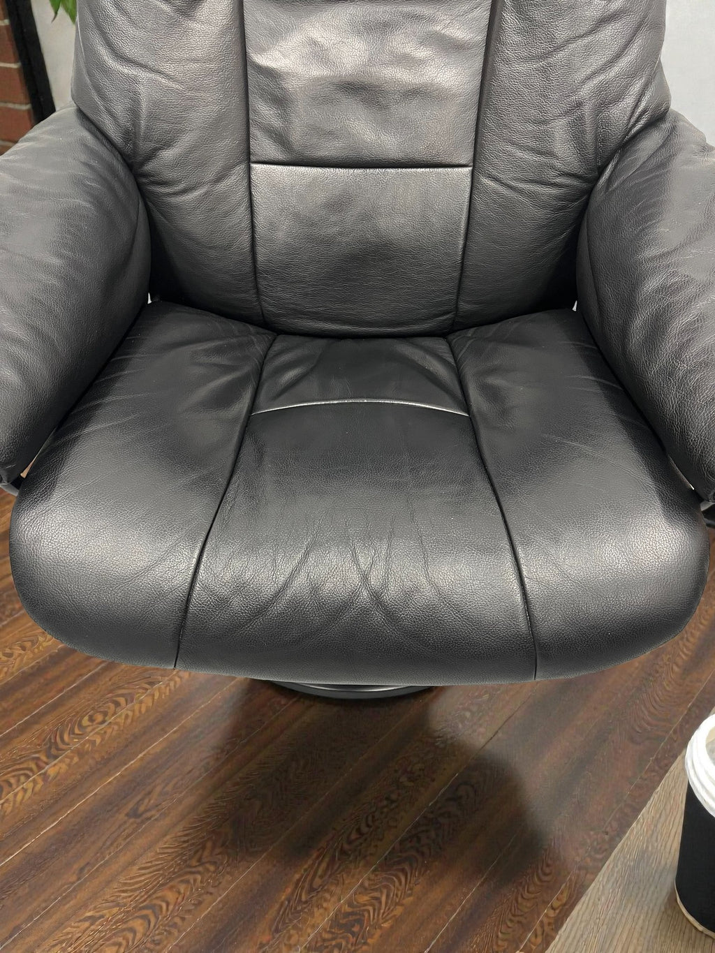 Ekornes Stressless Recliner & Footstool | Black Leather Chair