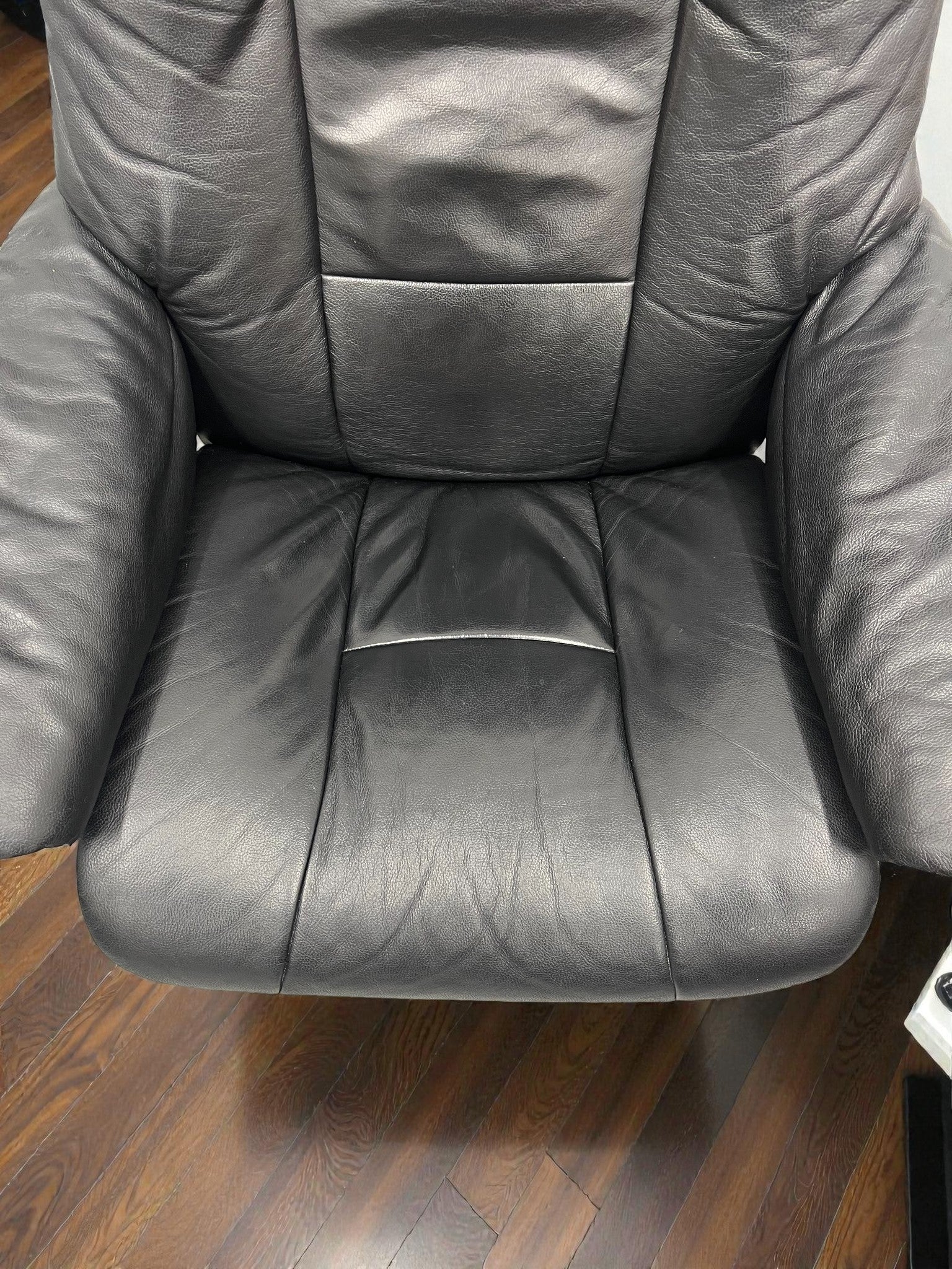 Ekornes Stressless Recliner & Footstool | Black Leather Chair