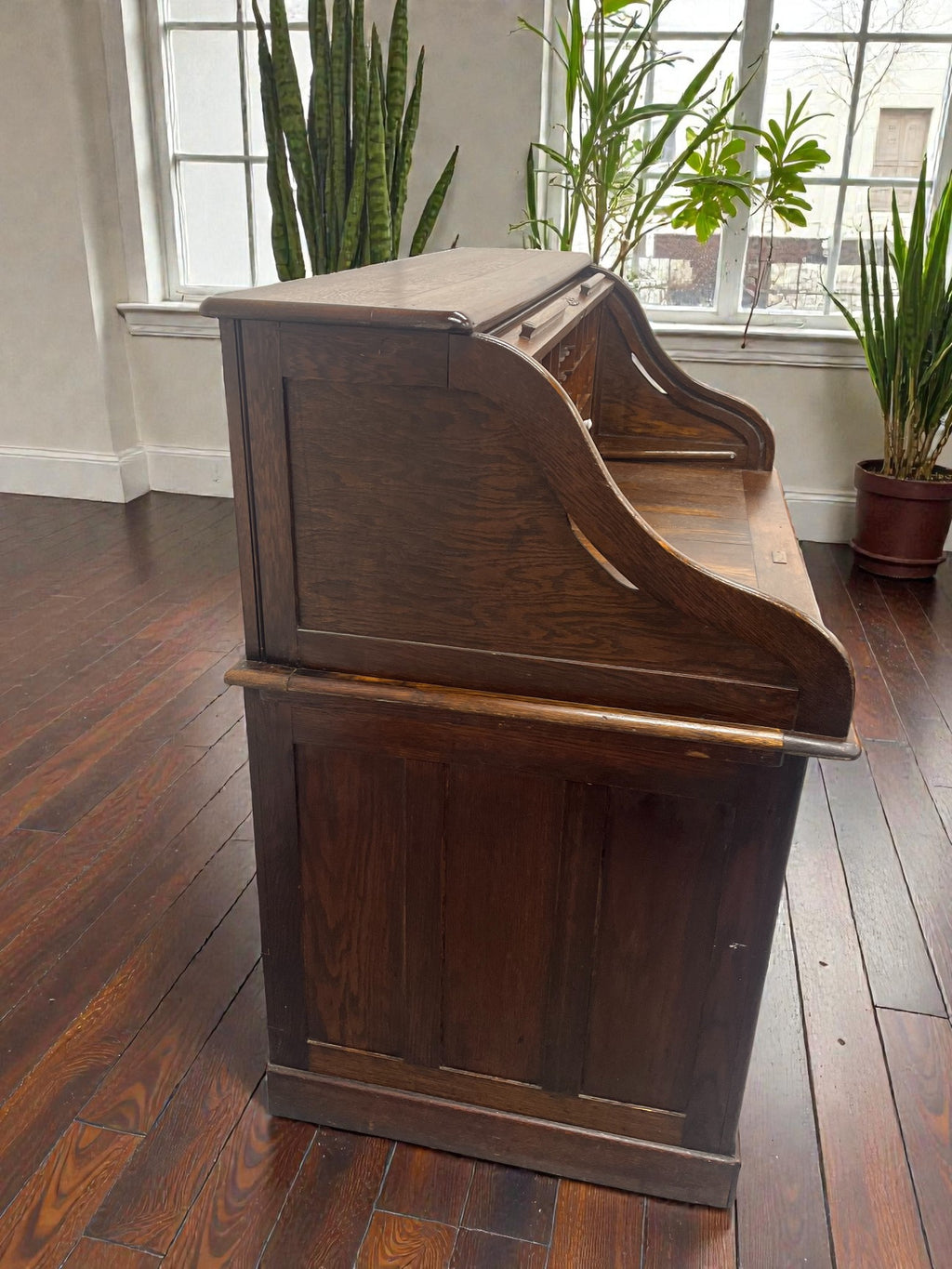 Antique Roll Top Desk | Solid Wood Bureau with 11 Drawers & Letter Pigeonholes