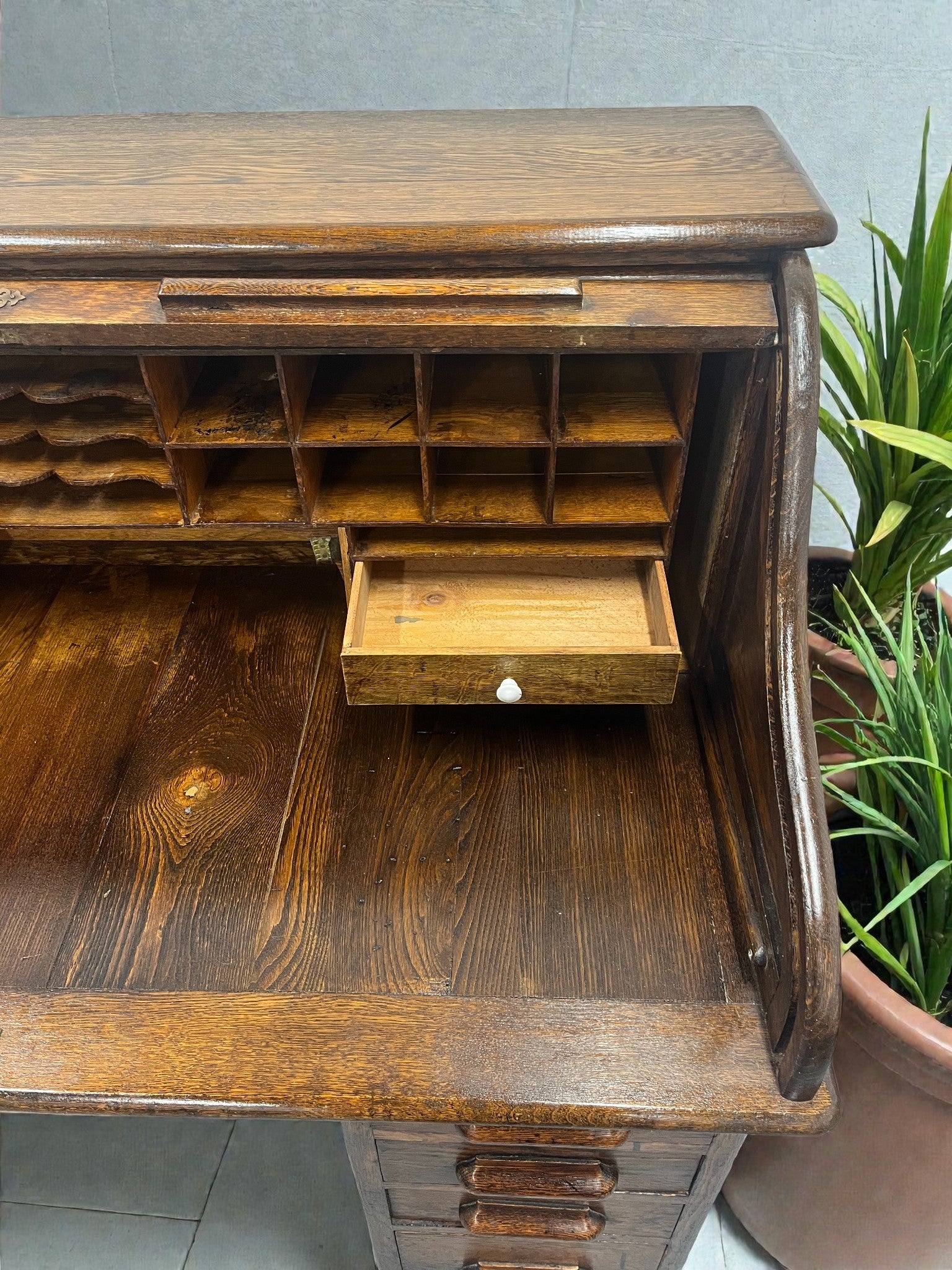 Antique Roll Top Desk | Solid Wood Bureau with 11 Drawers & Letter Pigeonholes