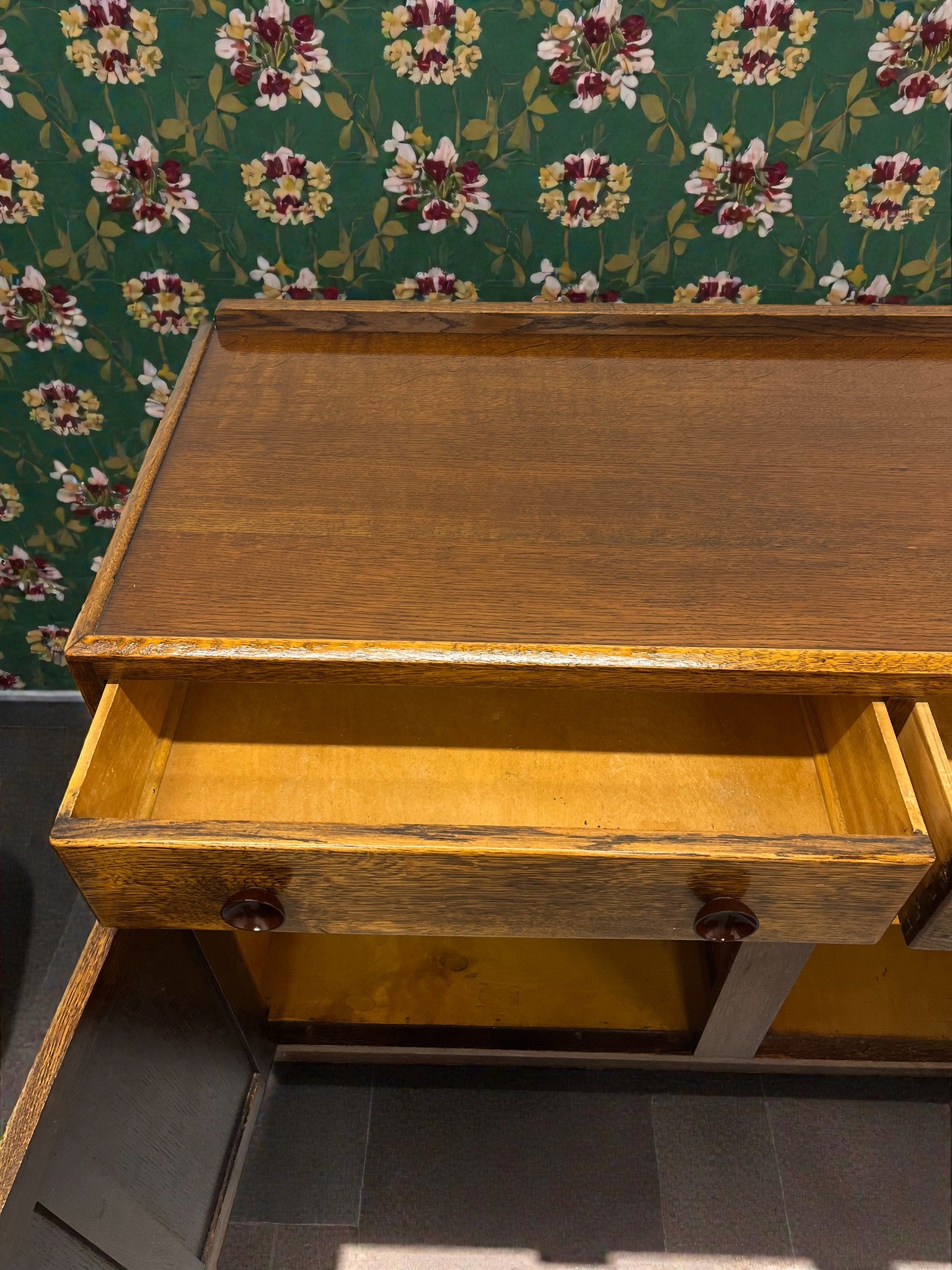 Oak Arts & Crafts Sideboard | Antique 2 Door Buffet Cabinet