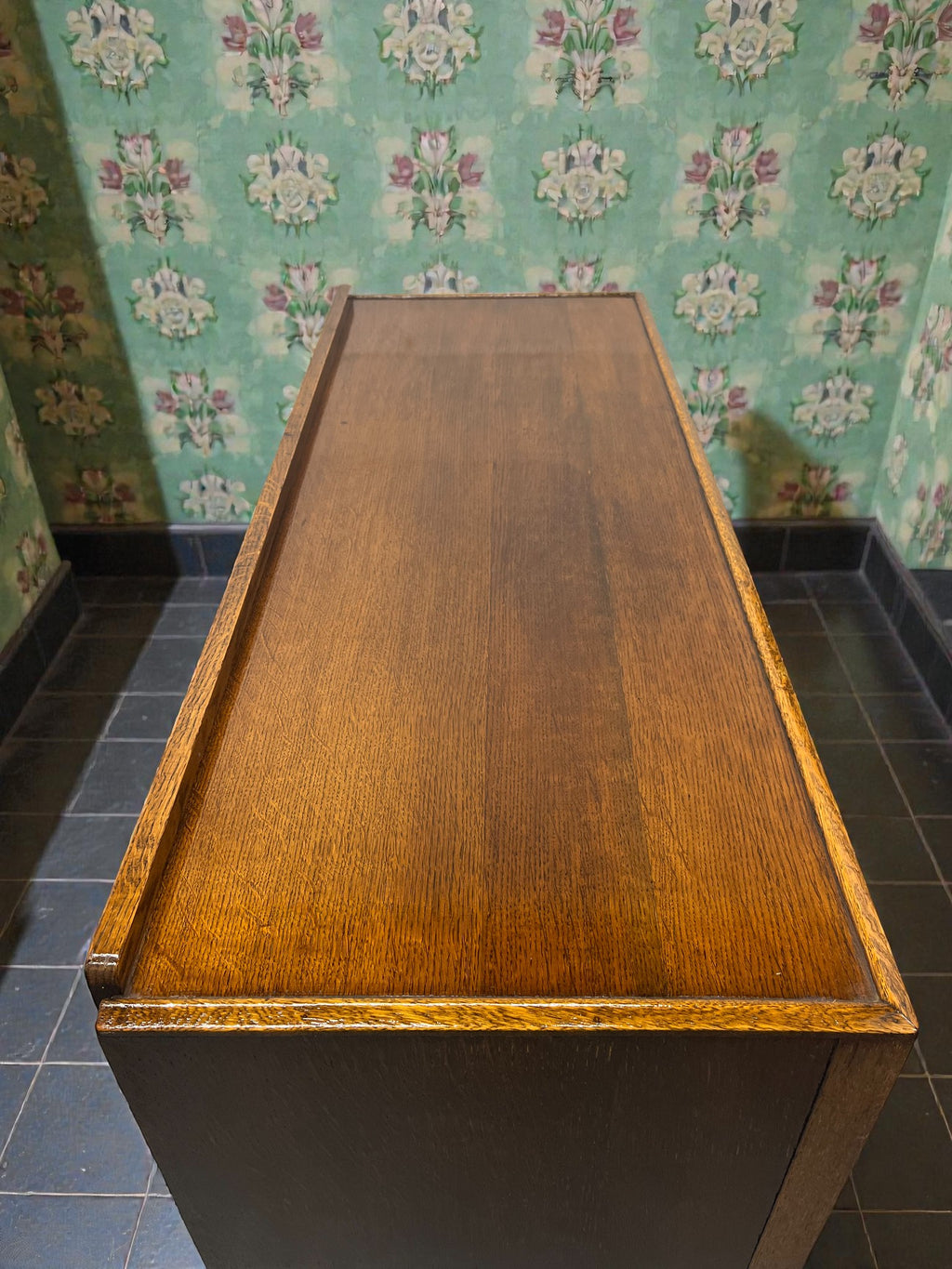 Oak Arts & Crafts Sideboard | Antique 2 Door Buffet Cabinet