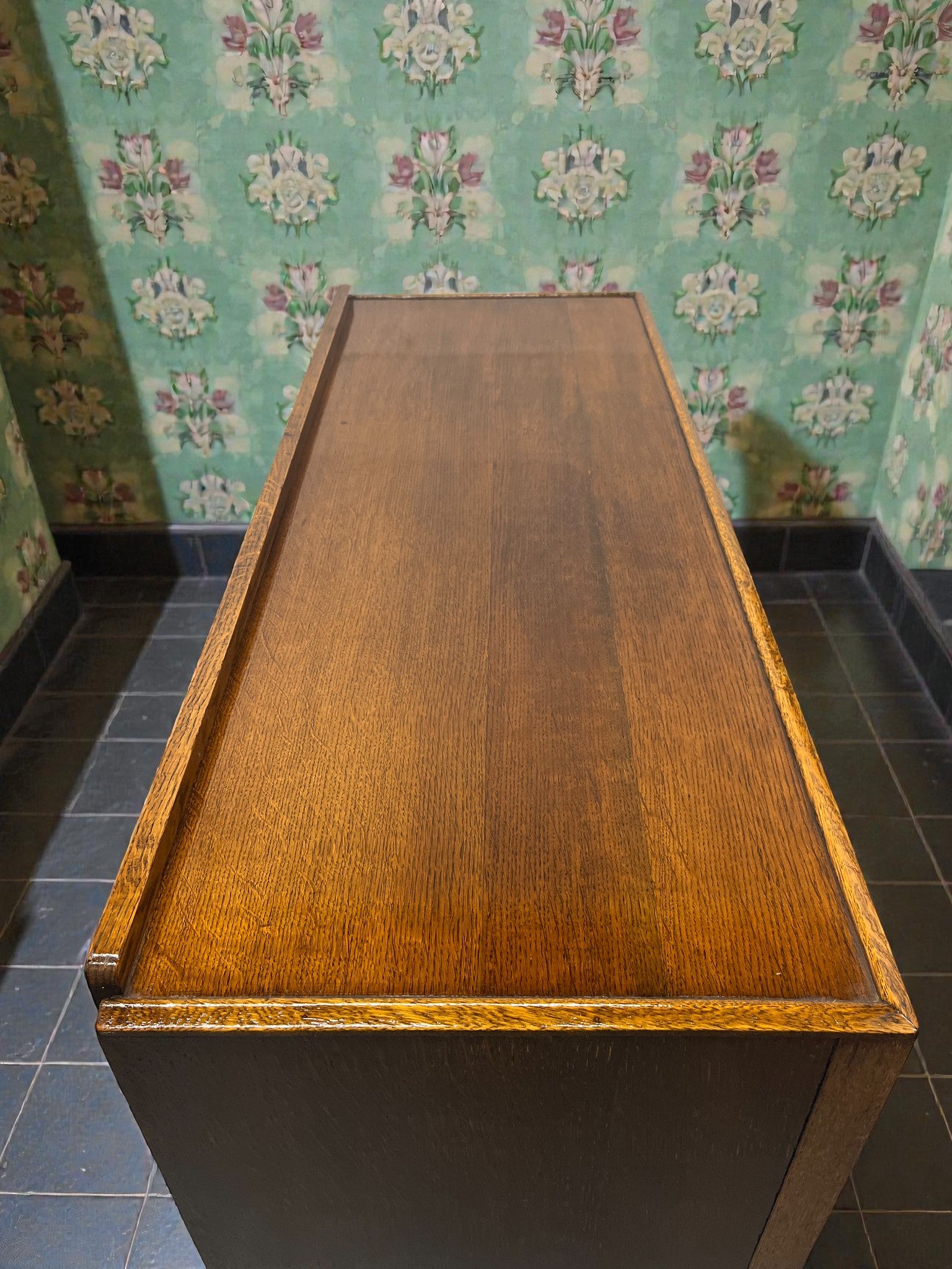Oak Arts & Crafts Sideboard | Antique 2 Door Buffet Cabinet