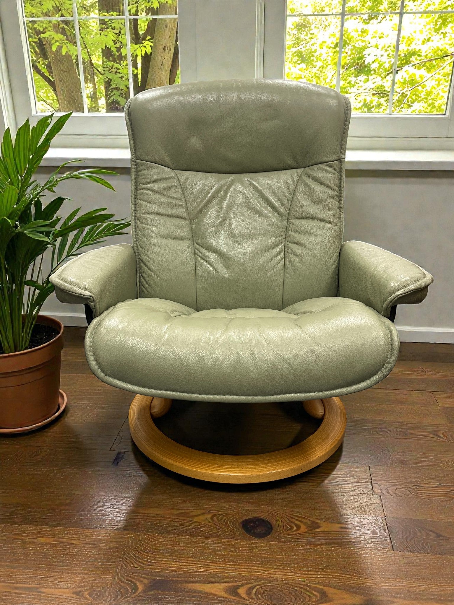 Ekornes Stressless Recliner Chair Lounger Green With Footstool Large Size