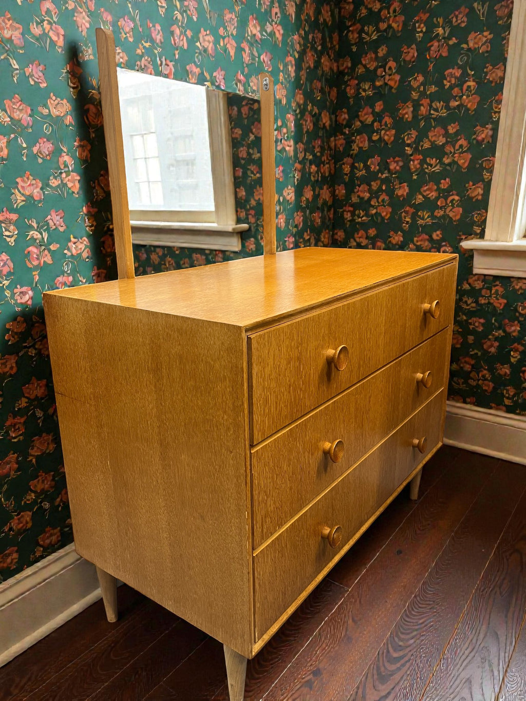 Meredew Mid-Century Dressing Table | 3 Drawer Chest with Mirror on Raised Legs