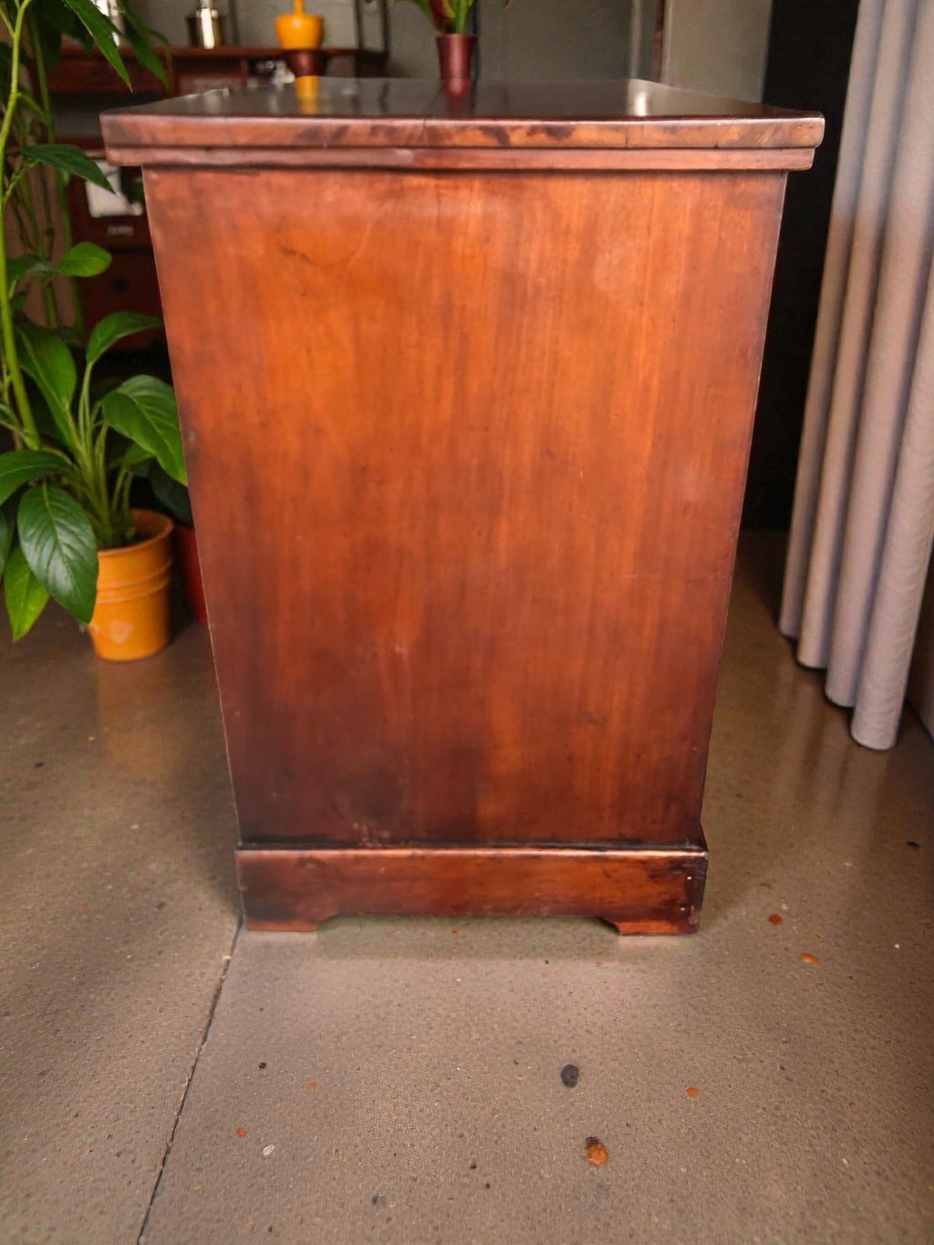 Edwardian Two Over Two Chest of Drawers | Circa 1900