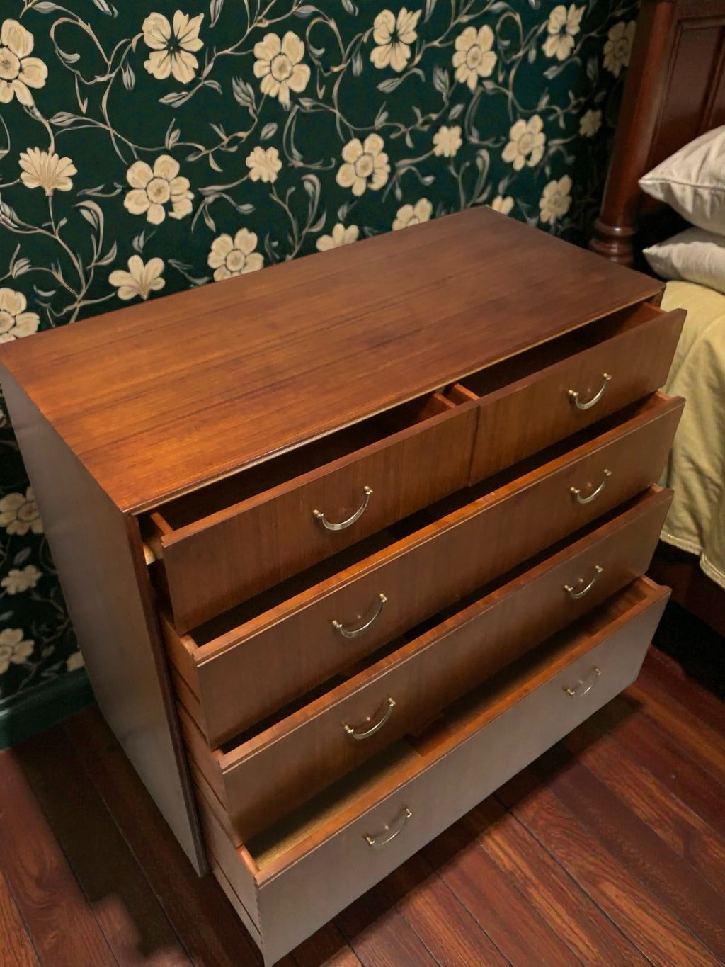 Meredew 5 Drawer Chest | Mid-Century Teak Chest of Drawers